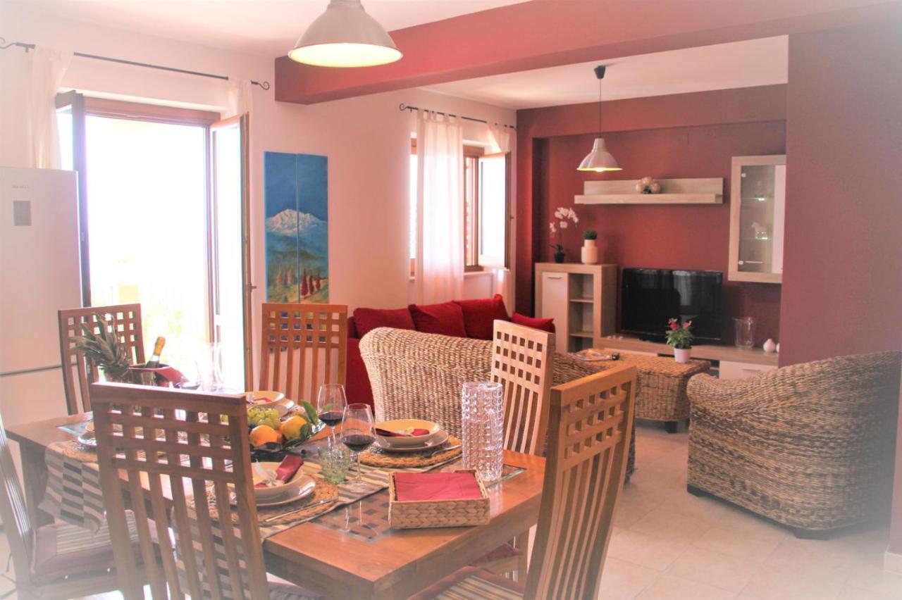 Poseidone Sea Apartment Taormina Mazzeo Exteriör bild