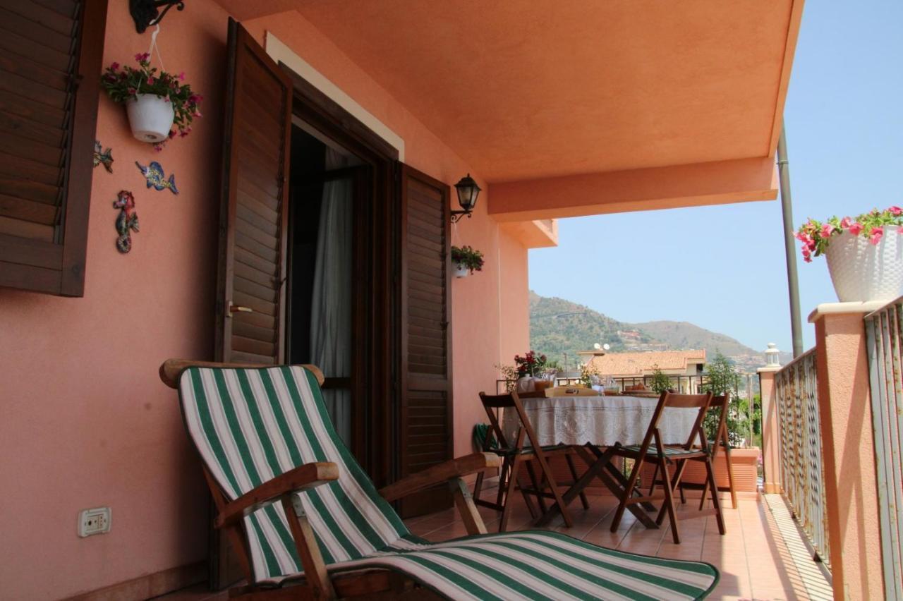 Poseidone Sea Apartment Taormina Mazzeo Exteriör bild