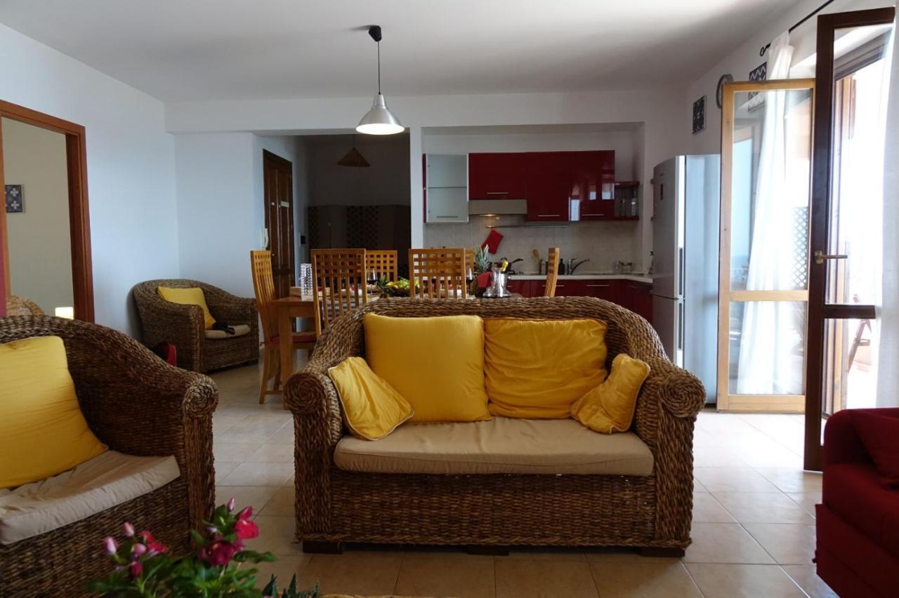 Poseidone Sea Apartment Taormina Mazzeo Exteriör bild