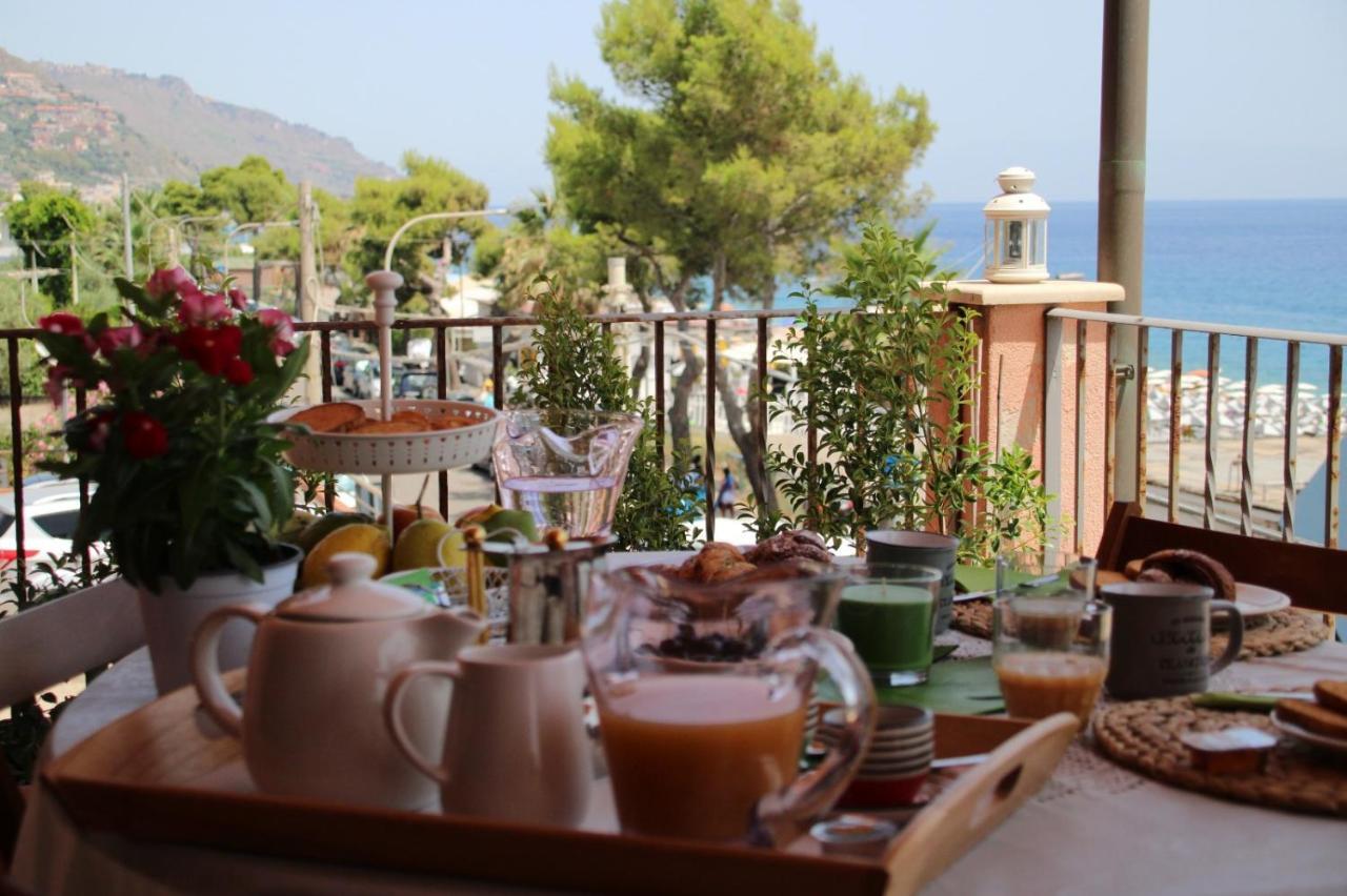 Poseidone Sea Apartment Taormina Mazzeo Exteriör bild